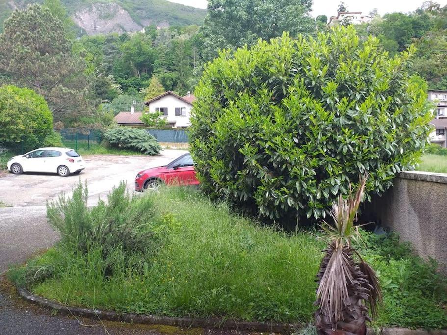 Ferienwohnung Studio Cosy Au Pied Du Massif De Belledonne Corenc Exterior foto